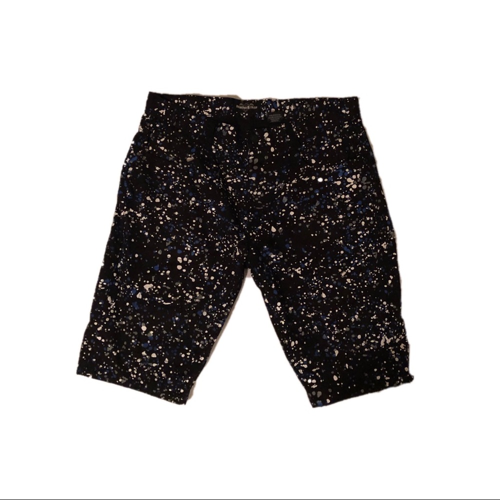 Diamond stash white and blue paint shorts